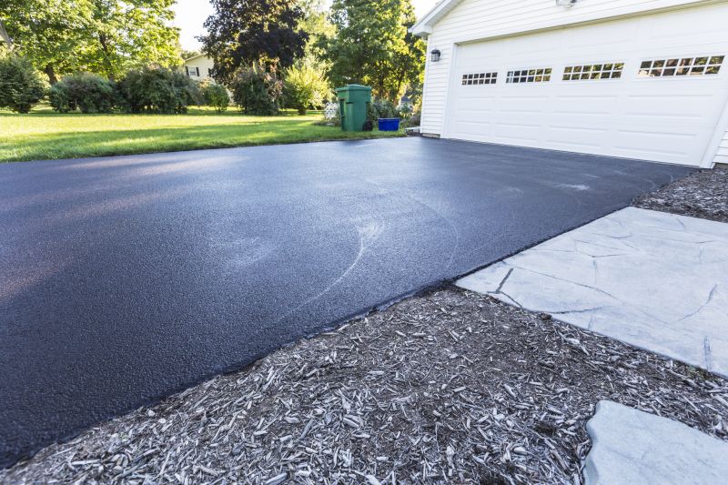 Asphalt Sealing Service